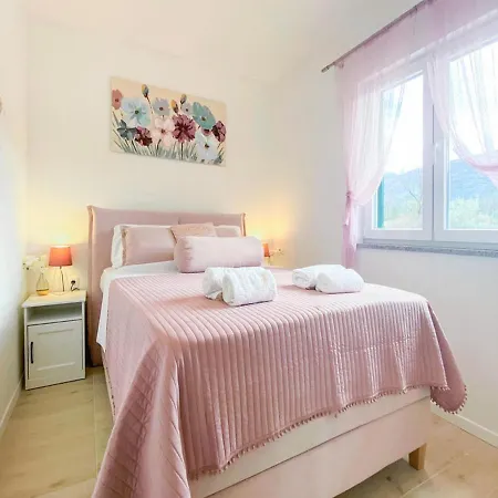 Vinka Villa *